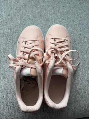 Nike flat rosey pink sneakers